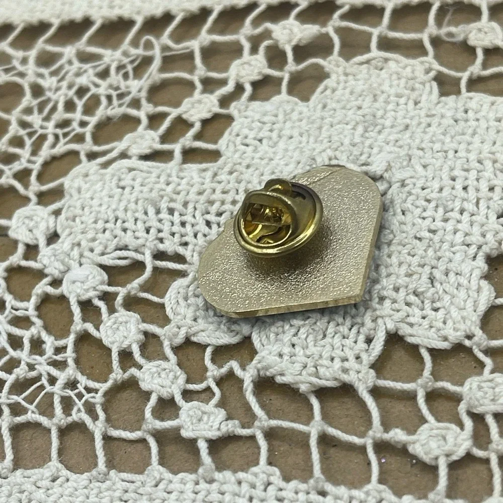 Heart-Shaped‎ Seattle Pin with Flags